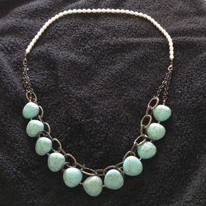 Cute pearl, chain and turquoise necklace, stone